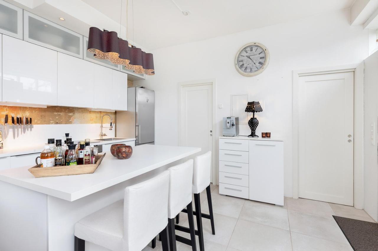Stylish Apartment With Beautiful Views Of The River, Beach Nearby Κρίστιανσαντ Εξωτερικό φωτογραφία